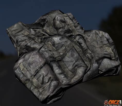 Dayz repair assault vest  Fingers crossed we get a new one, they fit my "hero" look better than the UK Vest
